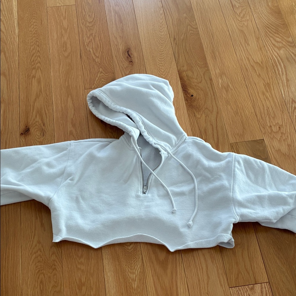 Super White Cropped Hoodie